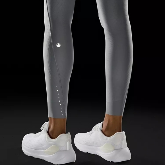 NWT Lululemon SenseKnit Running High-Rise Tight 28" - Picture 4 of 6